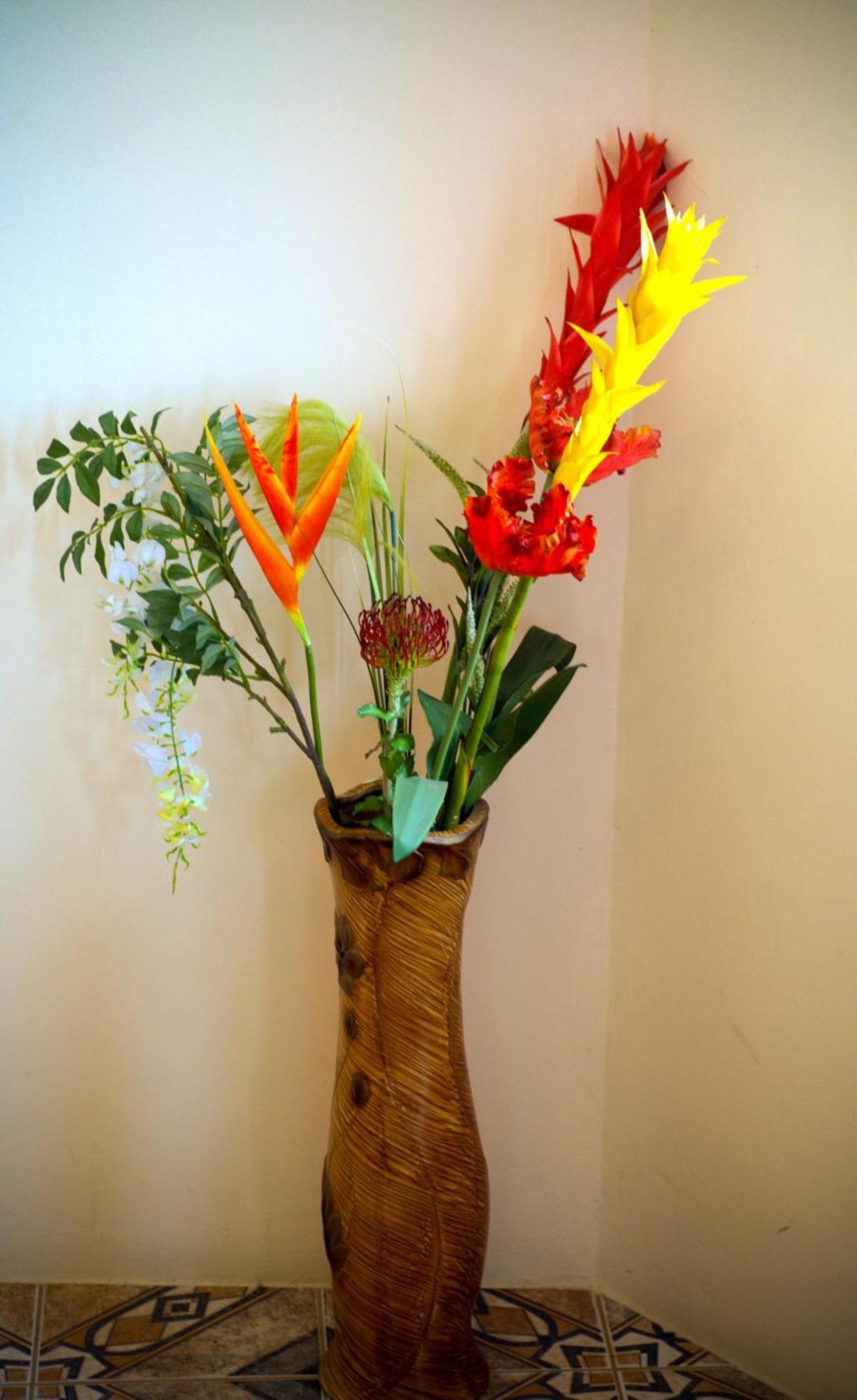 La Heliconia & Day Spa St. George's ภายนอก รูปภาพ